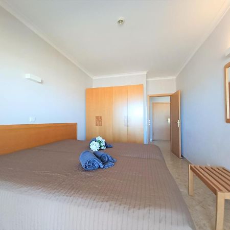 Oasis Beach Apartment Портиман Экстерьер фото